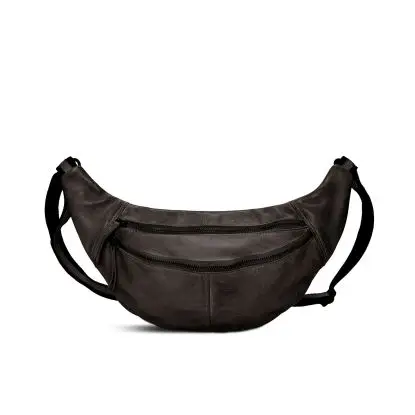 Rummelig bæltetaske